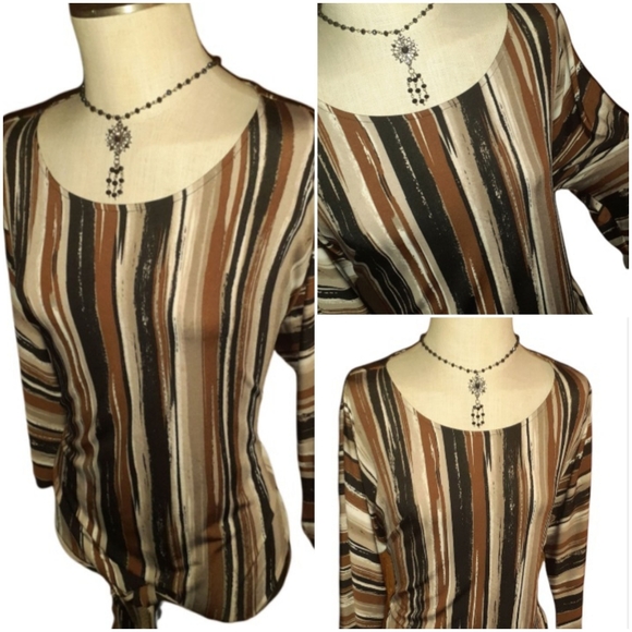 Tops - Top and hand made necklace